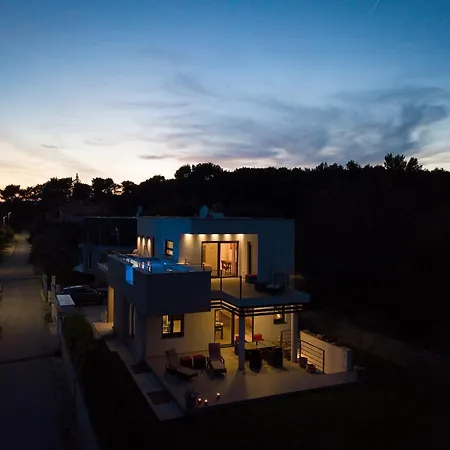 Emilia Villa Medulin