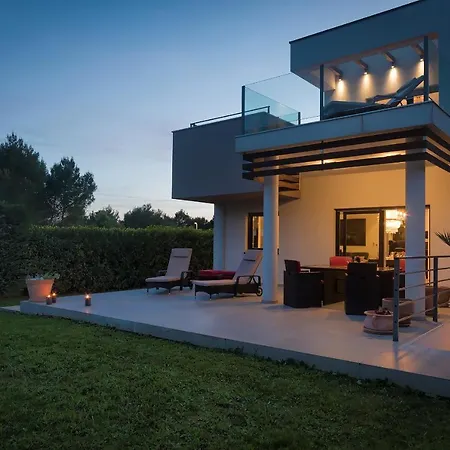 Emilia By Istra Vacation Villa