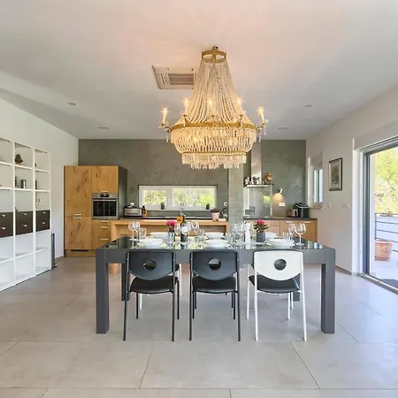 Villa Emilia *