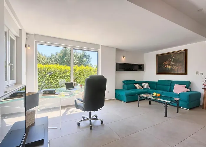 Emilia By Istra Vacation Villa *