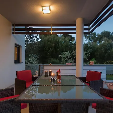 Villa Emilia By Istra Vacation